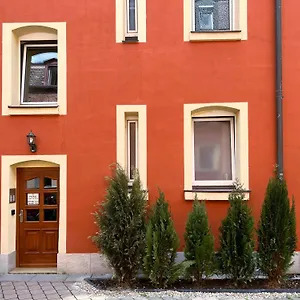 Nurban 2 Apartahotel